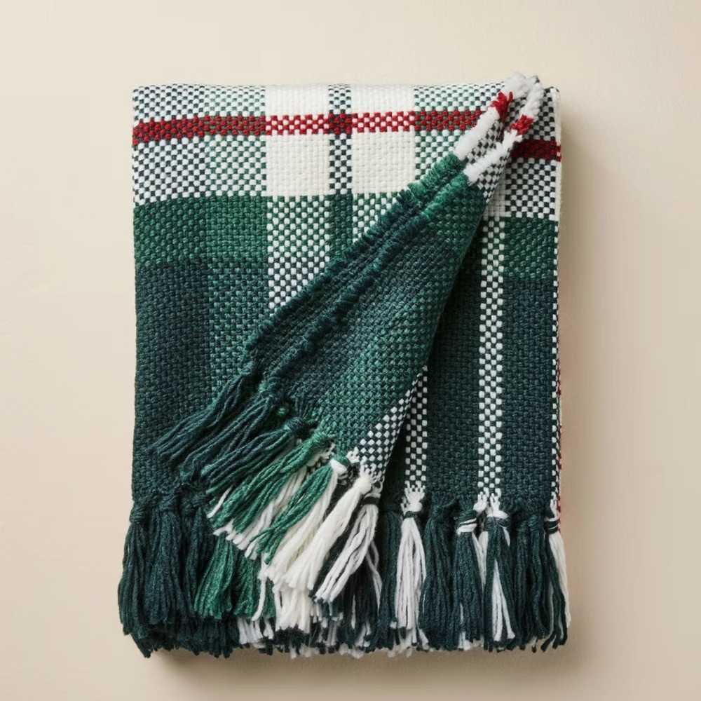 Chunky Plaid Throw Blanket from Hearth & Hand with Magnolia 50” X 60” Green/ Red